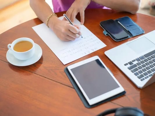 all-devices-laptop-tablet-phone