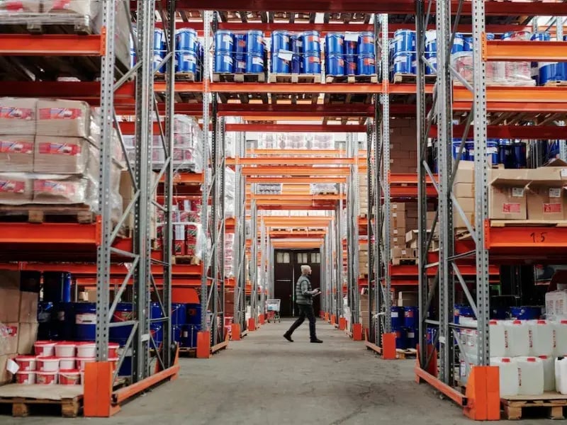 warehouse-worker