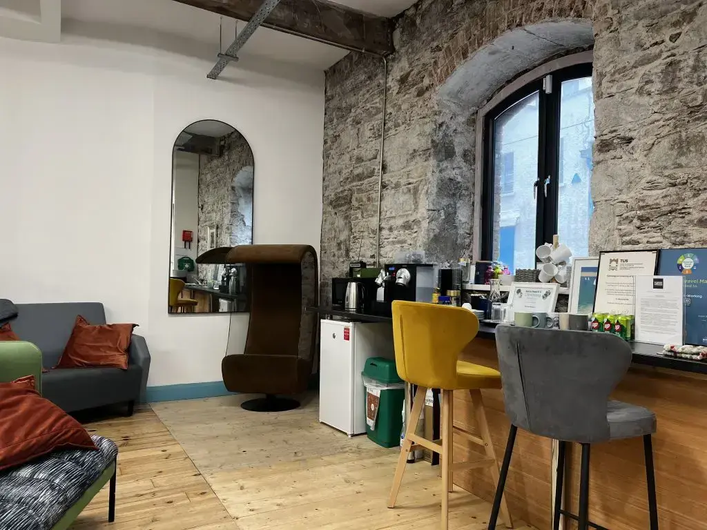 24/7 Coworking with Printing Included